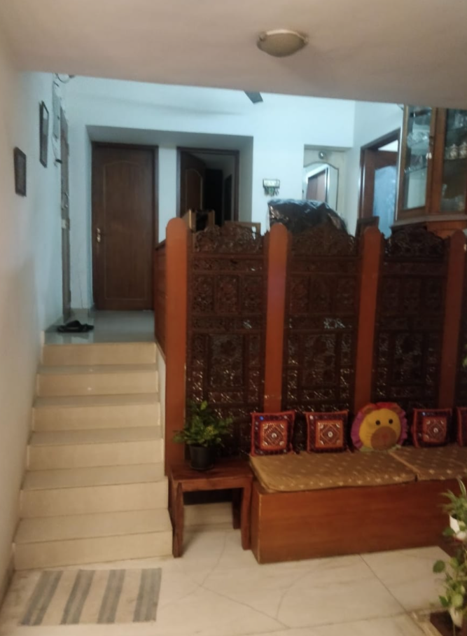 3 BHK Fully Furnished in Palacimo , Santacruz West